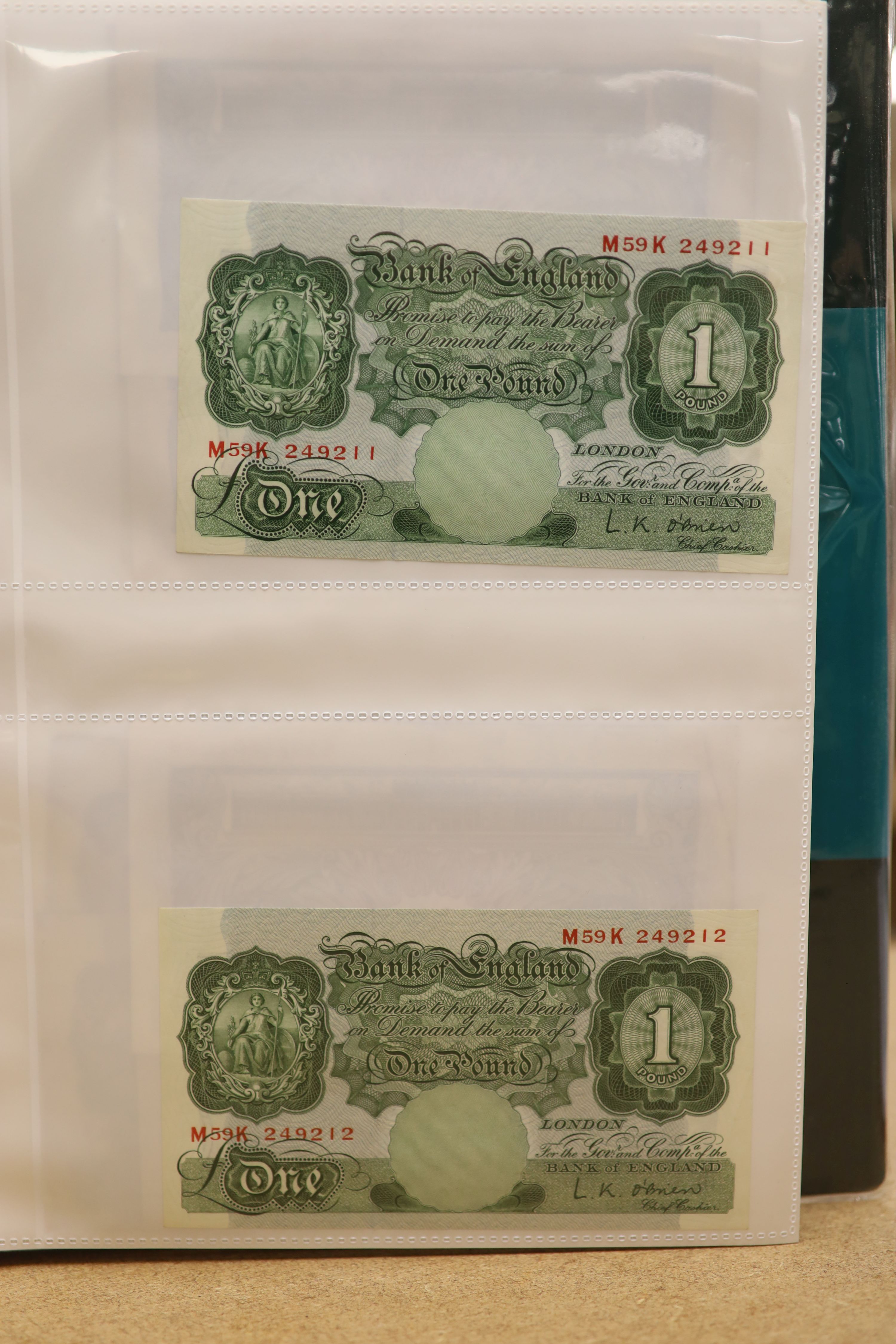 A collection of Bank of England and Scottish banknotes to include: 21 QEII 10 shillings, 14 O'Brien and Beale 10 shillings, 1 Peppiatt 10 shillings, 4 Hallam one pound notes, 18 O'Brien or Beale one pound notes, 8 Peppia